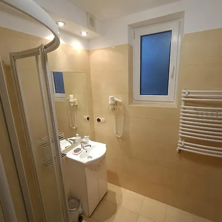 Wynajem Pokoi Karolina