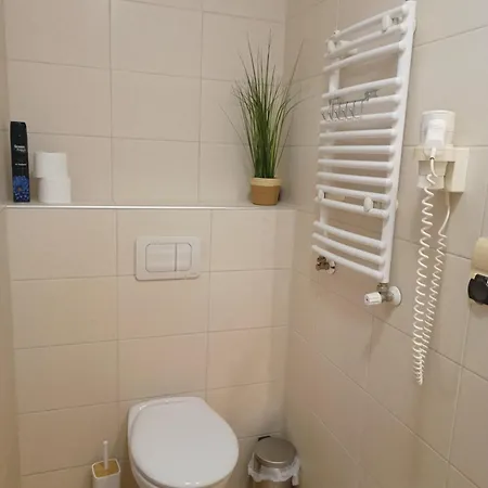 Wynajem Pokoi Karolina Privatunterkunft *