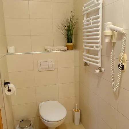 Privatunterkunft Wynajem Pokoi Karolina *