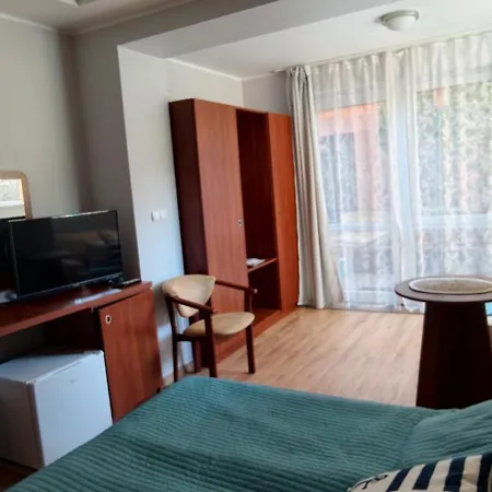 Wynajem Pokoi Karolina Homestay Wladyslawowo