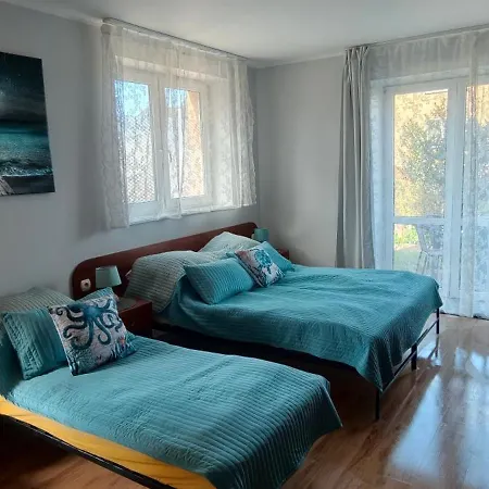 Wynajem Pokoi Karolina Homestay