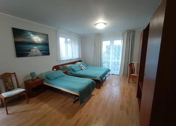 Wynajem Pokoi Karolina *